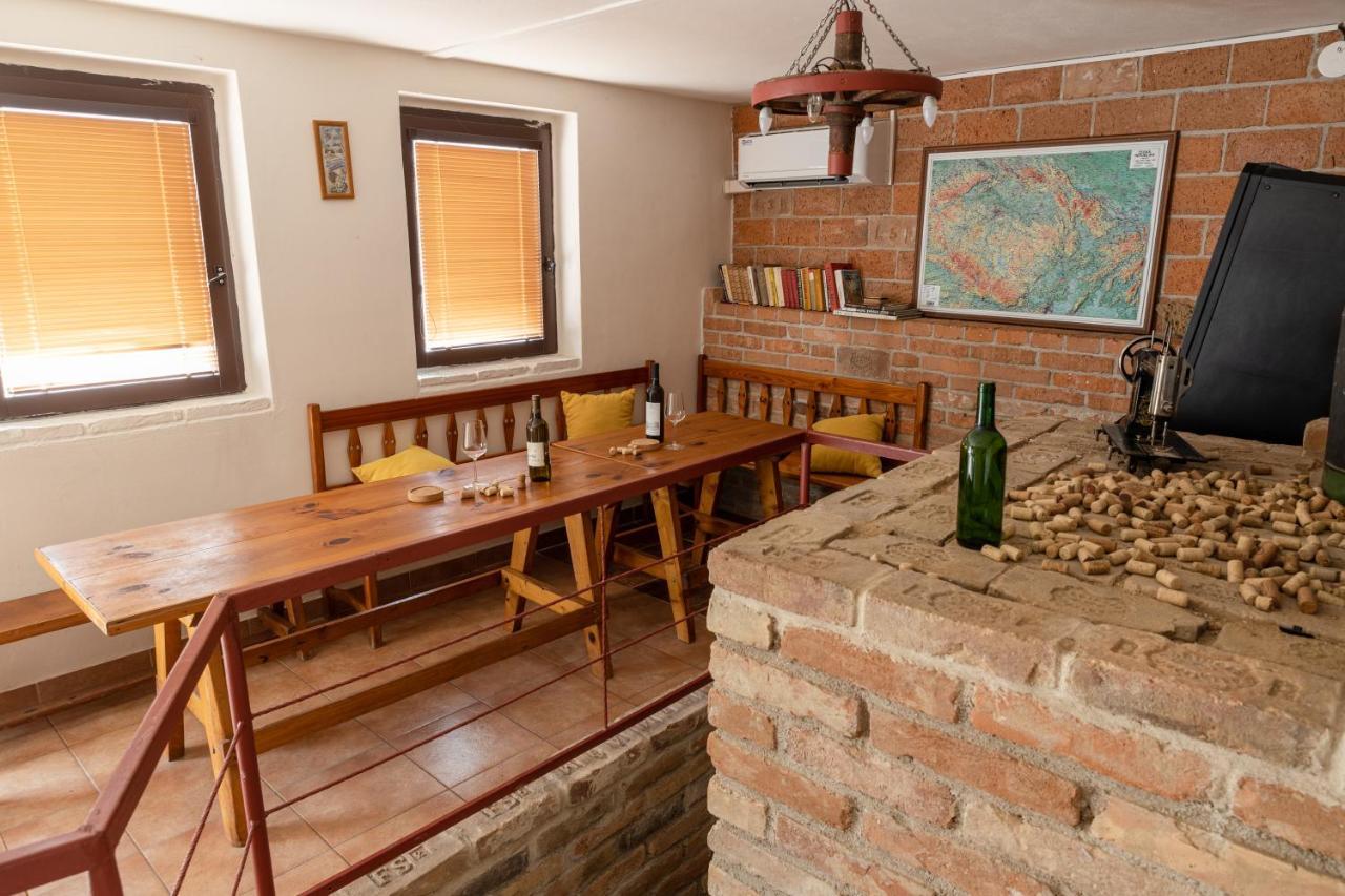Apartman Cabernet Velké Pavlovice Екстериор снимка