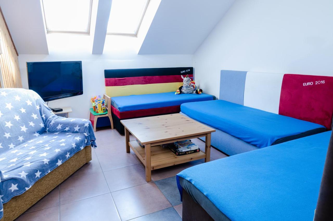 Apartman Cabernet Velké Pavlovice Екстериор снимка