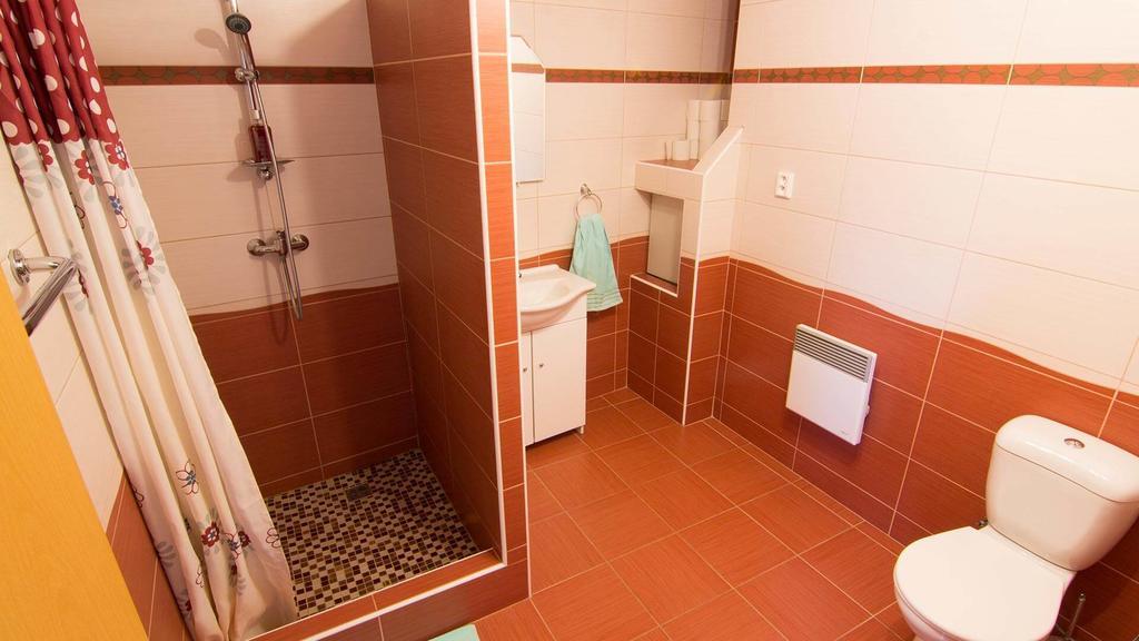 Apartman Cabernet Velké Pavlovice Стая снимка